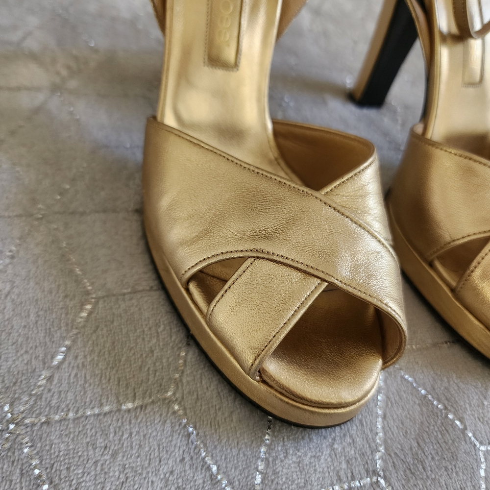 SERGIO ROSSI | Metallic Goldtone Heels - Picture 5 of 14